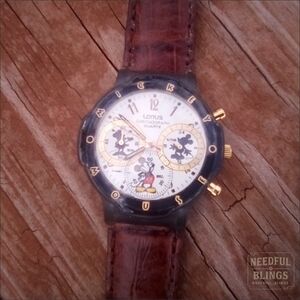 Mickey Mouse Lorus Chronograph Watch Disney Vintage Leather Strap